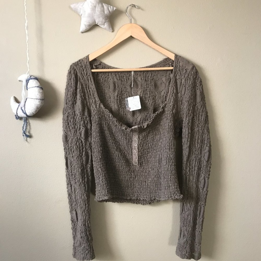 Free people brown long sleeve cropped top peasant broderie anglaise crochet